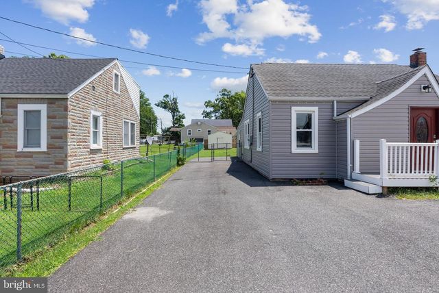 1709 PIN OAK AVE, Dundalk, MD 21222