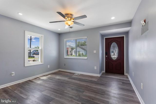 1709 PIN OAK AVE, Dundalk, MD 21222