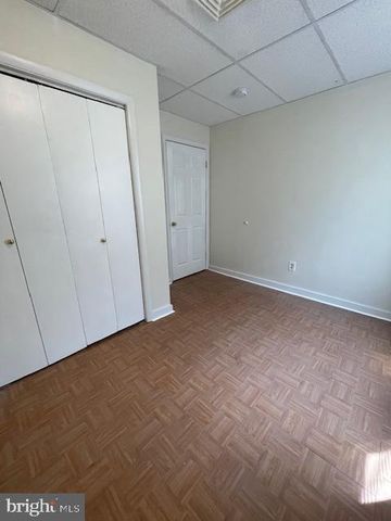 400-404 E MAIN ST, Norristown, PA 19401