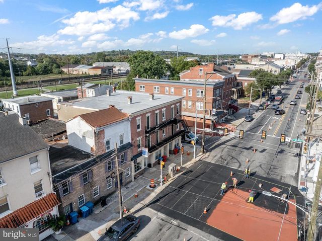 400-404 E MAIN ST, Norristown, PA 19401