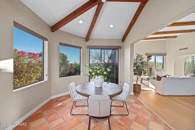 5819 N Bright Star Drive, Tucson, AZ 85718