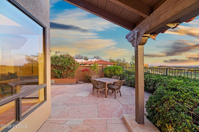 5819 N Bright Star Drive, Tucson, AZ 85718