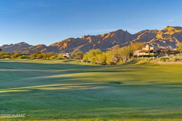 5819 N Bright Star Drive, Tucson, AZ 85718