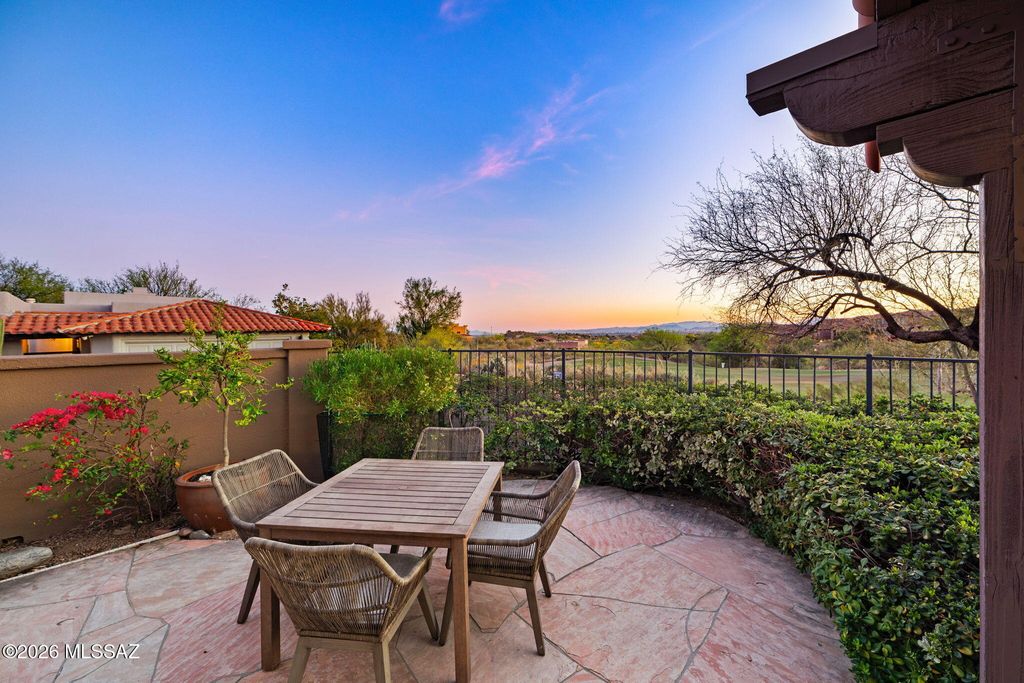 5819 N Bright Star Drive, Tucson, AZ 85718