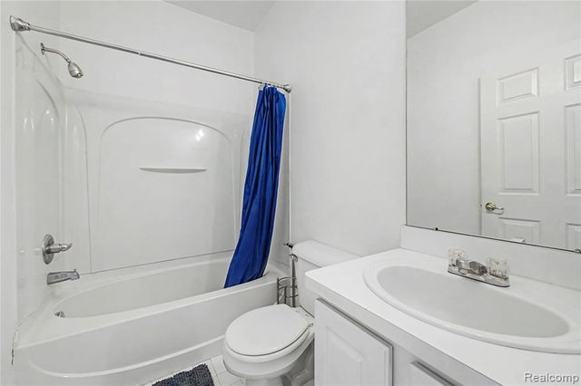 43039 Strand Drive, Sterling Heights, MI 48313