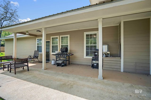 17202 Bridgeport Drive, Summerdale, AL 36580