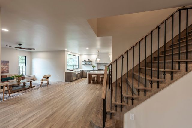1205 Sequoya Trl, Columbia, TN 38401