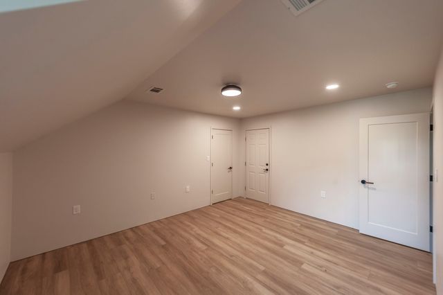 1205 Sequoya Trl, Columbia, TN 38401
