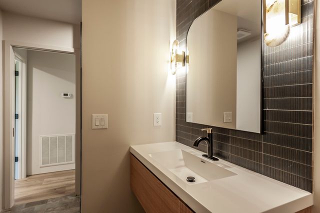1205 Sequoya Trl, Columbia, TN 38401