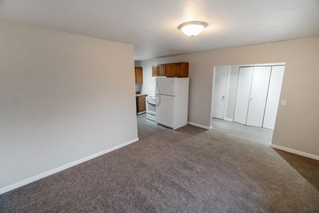 205 S Elizabeth Rd, Spokane Valley, WA 99212