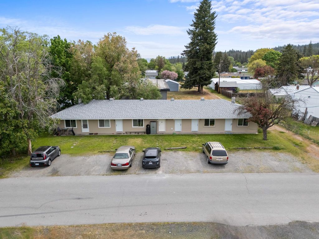 205 S Elizabeth Rd, Spokane Valley, WA 99212
