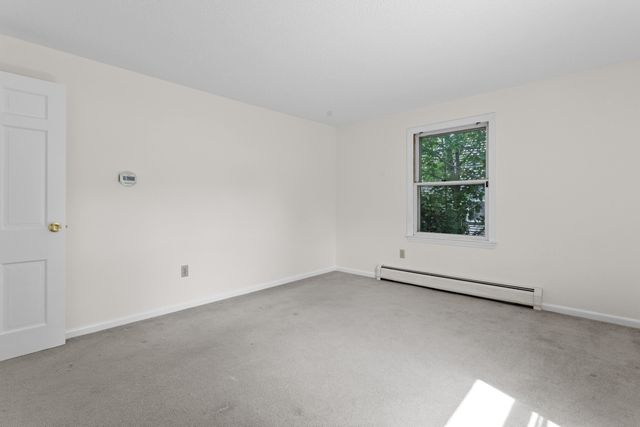 10 Colonial Circle, Hampton, NH 03842