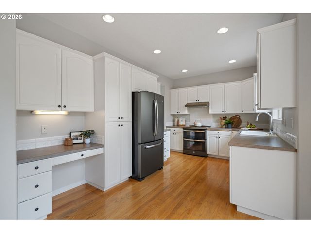 17700 Ne 28TH St, Vancouver, WA 98682