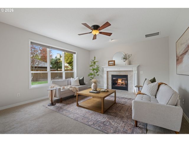 17700 Ne 28TH St, Vancouver, WA 98682