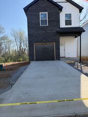 811 Gracey Ave, Clarksville, TN 37040