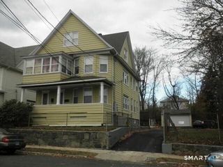 146 Englewood Avenue 1st Fl, Bridgeport, CT 06606