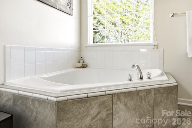 186 Scanlon Road, Mooresville, NC 28115