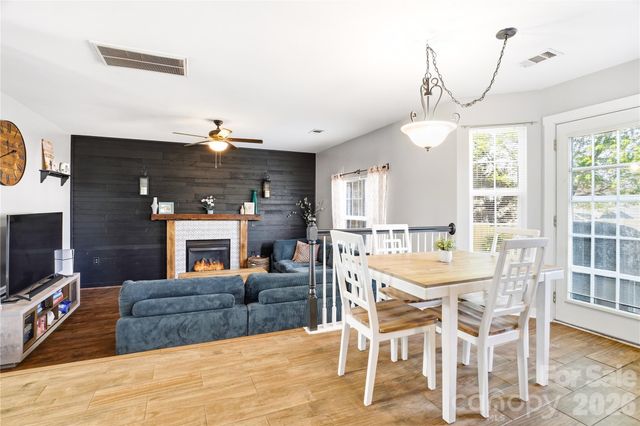 186 Scanlon Road, Mooresville, NC 28115