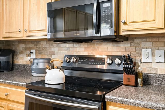 186 Scanlon Road, Mooresville, NC 28115