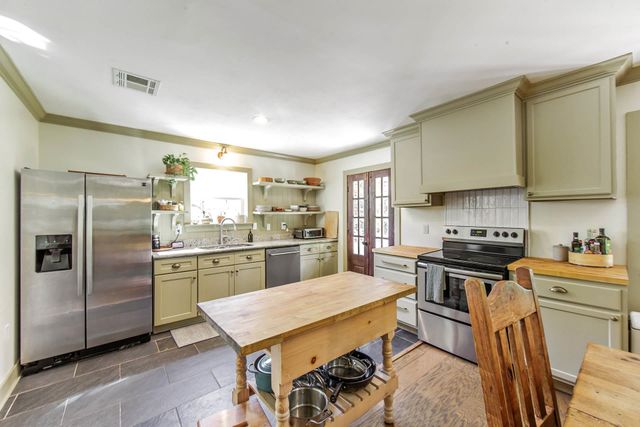 113 Coon Drive, Thibodaux, LA 70301