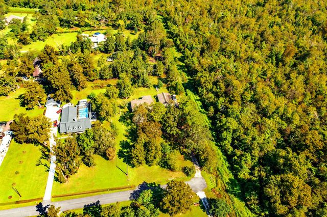 113 Coon Drive, Thibodaux, LA 70301