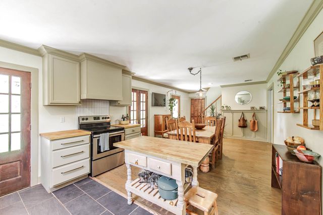 113 Coon Drive, Thibodaux, LA 70301