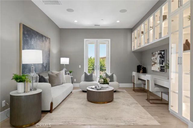 51 Thrush, Irvine, CA 92618