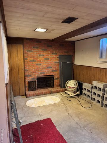20102 Great Oak Circle S 174, Clinton Township, MI 48036