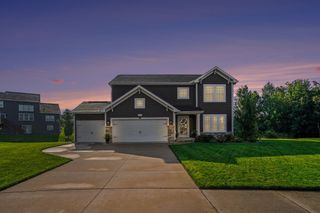 8866 Cobble Drive SW, Byron Center, MI 49315