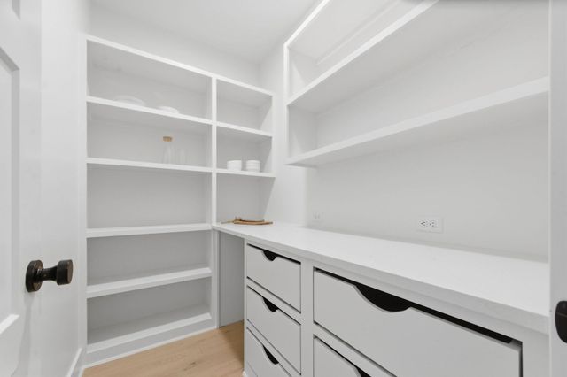 16775 W Hickory Ct, Goddard, KS 67052