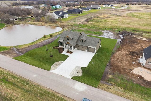 16775 W Hickory Ct, Goddard, KS 67052