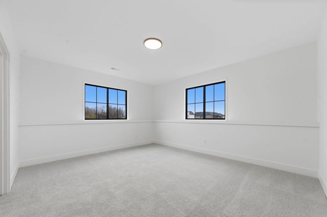 16775 W Hickory Ct, Goddard, KS 67052