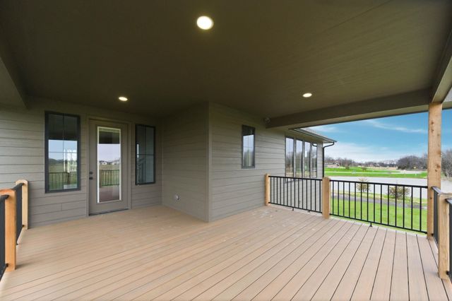 16775 W Hickory Ct, Goddard, KS 67052