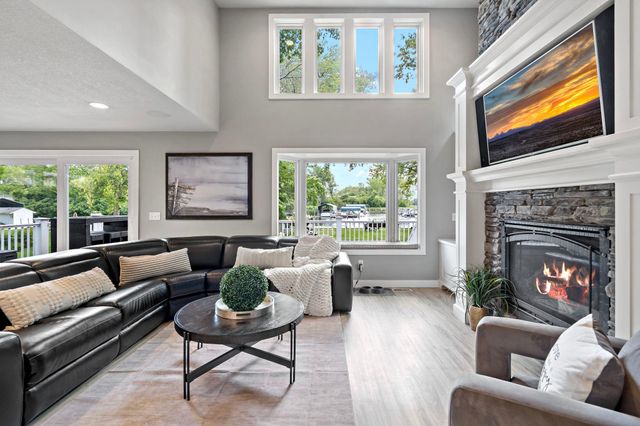 2308 Driftwood Lane, Mound, MN 55364
