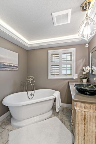 2308 Driftwood Lane, Mound, MN 55364