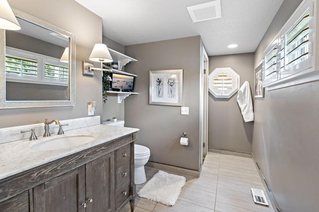 2308 Driftwood Lane, Mound, MN 55364