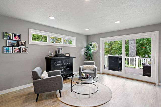 2308 Driftwood Lane, Mound, MN 55364
