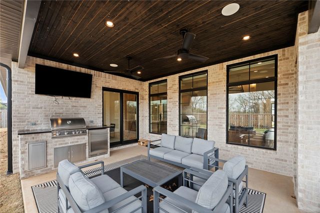 3808 SW Centric Avenue, Bentonville, AR 72713