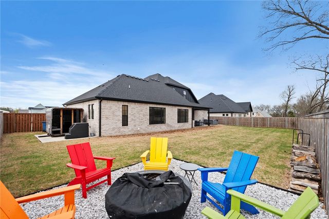 3808 SW Centric Avenue, Bentonville, AR 72713