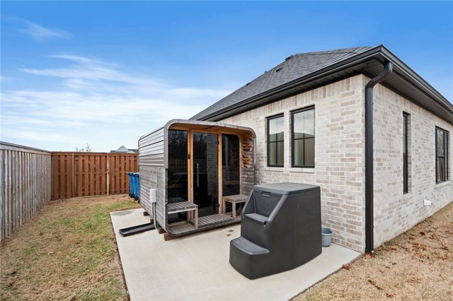 3808 SW Centric Avenue, Bentonville, AR 72713