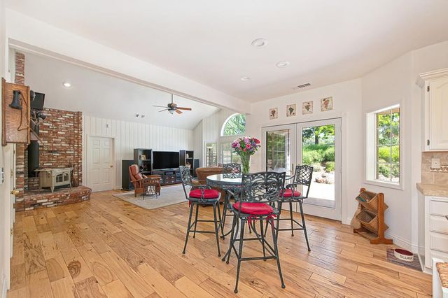 2899 Stagecoach Rd, Placerville, CA 95667