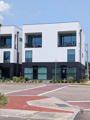 1008 N 3rd Street, Wilmington, NC 28401