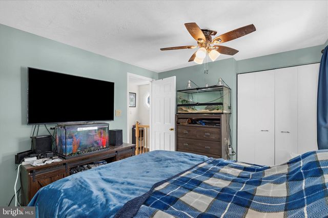 8085 CASTLE ROCK CT, Pasadena, MD 21122