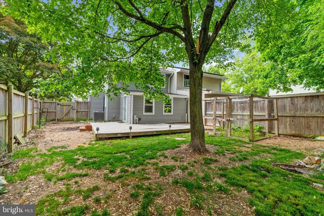 8085 CASTLE ROCK CT, Pasadena, MD 21122