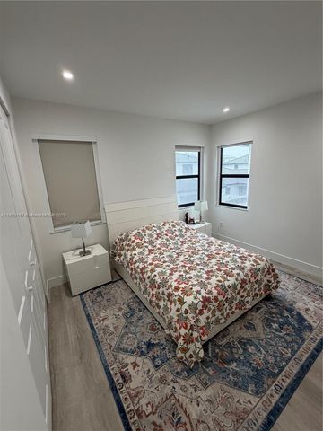 8119 NW 47th Ter, Doral, FL 33166