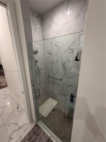 8119 NW 47th Ter, Doral, FL 33166