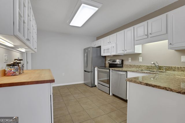22105 Harvest Ridge Lane, Johns Creek, GA 30022