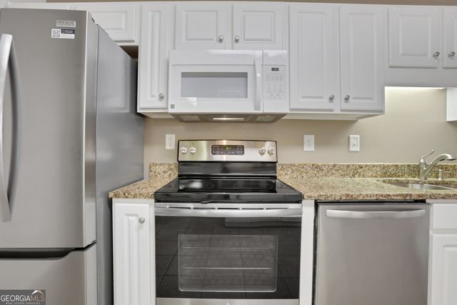 22105 Harvest Ridge Lane, Johns Creek, GA 30022