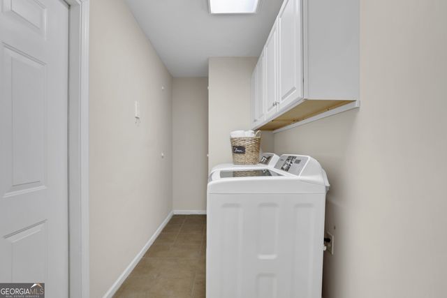 22105 Harvest Ridge Lane, Johns Creek, GA 30022