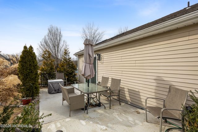 80 Morning Glory Lane, Manchester, NJ 08759